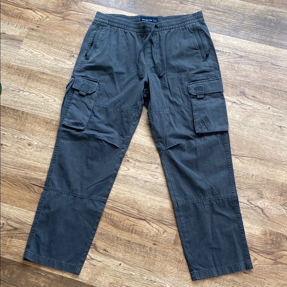 Abercrombie & Fitch Black Cargo Pants - Picture 1 of 3